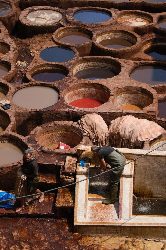 TINTORERÍAS MERCADO FEZ MARRUECOS