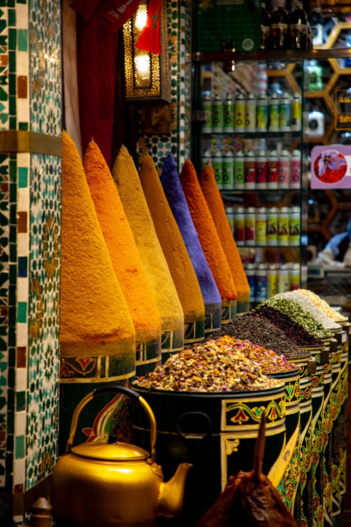 ESPECIAS MERCADO FEZ MARRUECOS